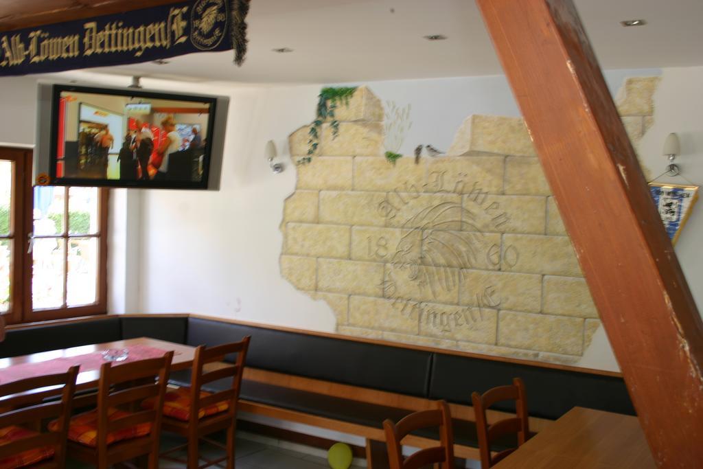 Gasthaus Traube Dettingen an der Erms Exterior foto